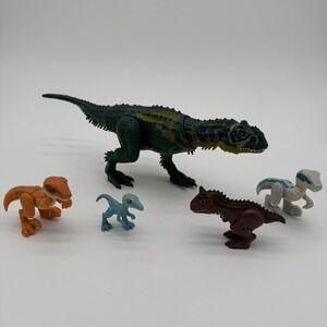 Jurassic World Mattel Majungasaurus And Irritator Sound Strike Primal Attack